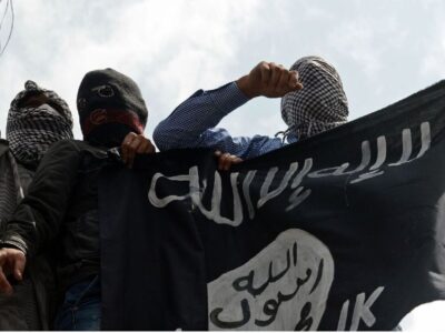 انتقال بیش از ۵۰۰۰ داعشی به عراق/ آژیر خطر به صدا درآمد