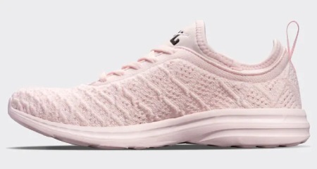 انواع کفش مناسب شلوار مام استایل, آشنایی با انواع کفش مناسب شلوار مام استایل, کفش های مناسب شلوار مام استایل