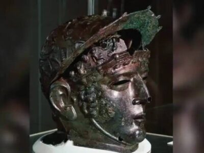 این گنج عظیم در مزرعه پشت خانه کشف شد!