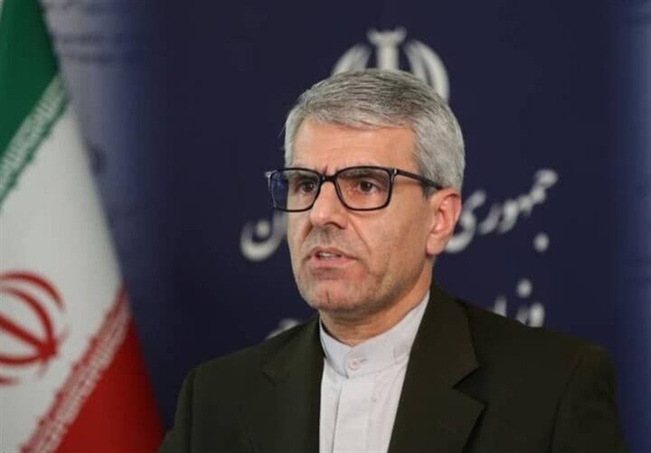 بقائی: گره اصلی مذاکرات، بیاعتمادی به آمریکاست/ غنیسازی خط قرمز است