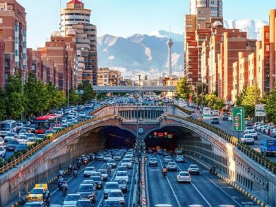 بنرهای نظامی در تهران توجه برانگیز شد+ عکس