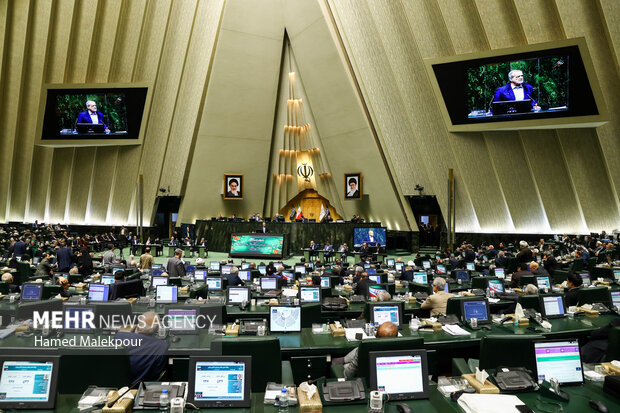 بودجه ۱۴۰۵ از یکشنبه در مجلس بررسی میشود