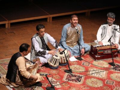 تازه واردهای موسیقی پاپ کنسرت برگزار کردند؛ چه خبر از بخش سرود؟