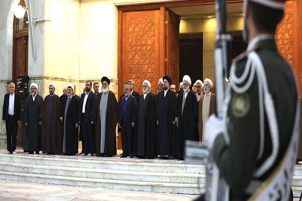 تجدید میثاق رئیس و مسئولان قوه قضائیه با آرمان‌های امام و شهدا