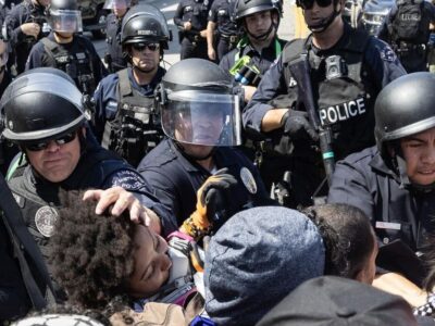 تجمعات اعتراضاتی بزرگ در آمریکا / نتانیاهو حق اقدام نظامی ندارد!