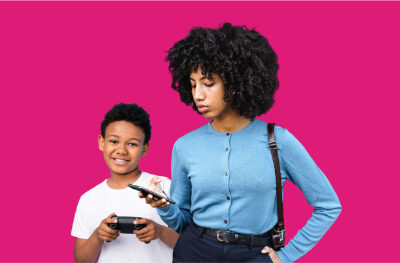 تربیت نسل زد و آلفا: چالش‌ها و راه‌حل‌ها برای والدین امروزی