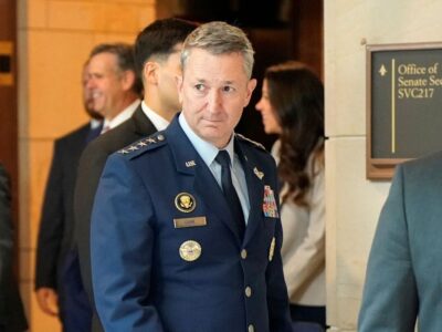 تضاد نگرانی‌های ارتش و خوشبینی ترامپ درمورد حمله به ایران/ در جلسه پنتاگون با ترامپ چه گذشت؟