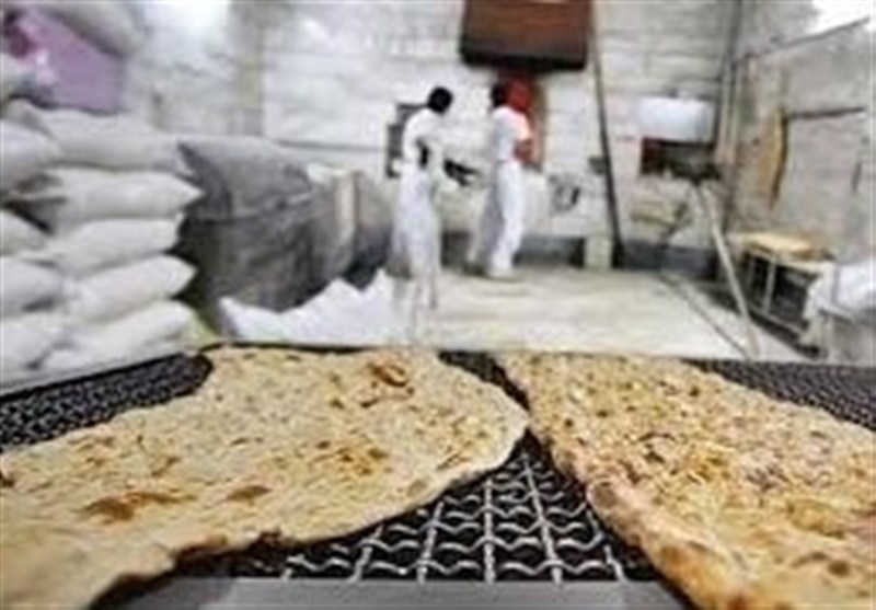تعزیرات: سهمیه آرد دولتی نانوایان متخلف، قطع می‌شود
