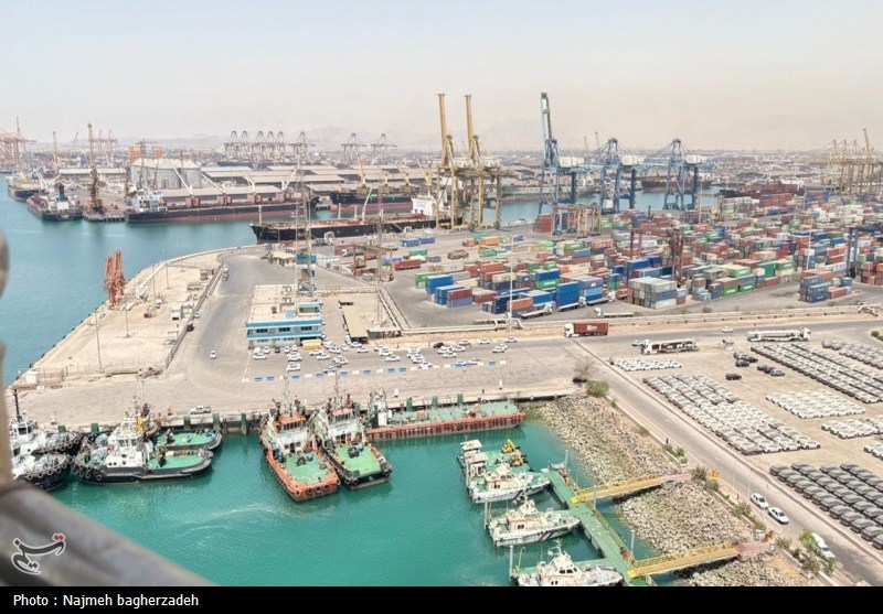 ثبت رکورد جدید 23 هزار و 413 تُن بارگیری مواد معدنی در بندر شهید رجایی