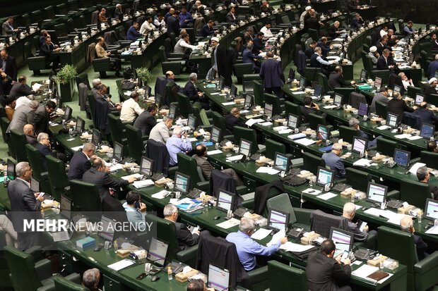 جدول برآورد تملک داراییهای مالی بودجه تصویب شد