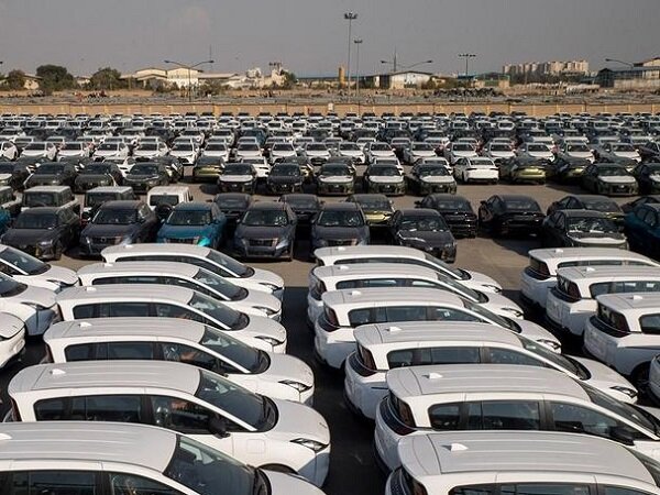 حقوق گمرکی خودرو ۴ درصد شد
