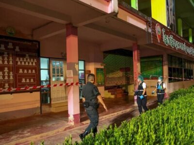 حمله یک نوجوان با اسلحه پلیس به مدرسهای در تایلند