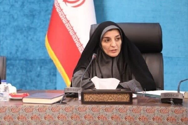 دانش یزدی: استان یزد روی توانمندی زنان سرمایهگذاری میکند