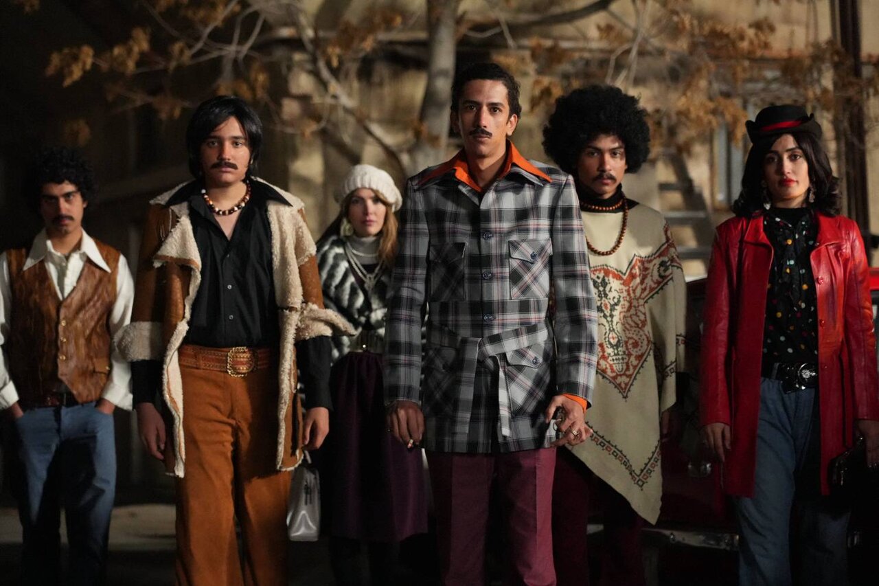 در ستایش قهرمان آشنا در ستایش قهرمان آشنا