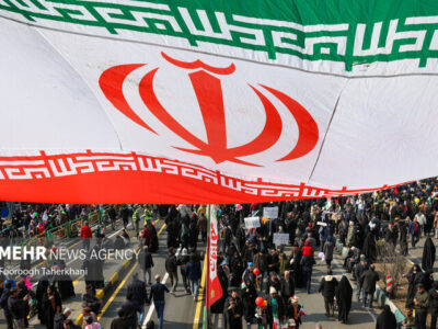 دعوت پزشکان از مردم برای حضور پرشور در راهپیمایی ۲۲ بهمن