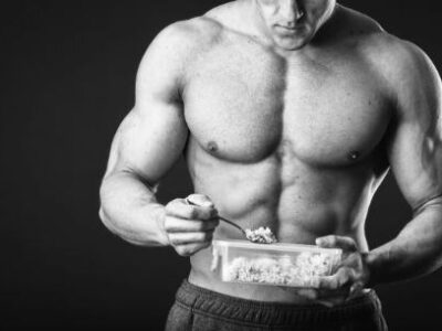 راهنمای جامع بدنسازی و استفاده اصولی از مکملهای ورزشی