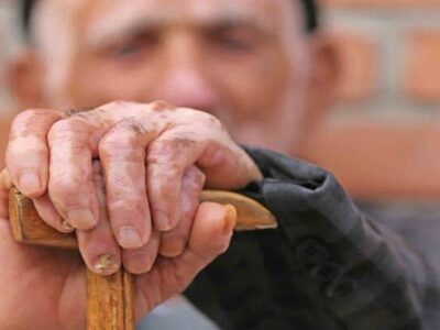 سونامی سالمندی در راه است؛ تنهایی بزرگ‌ترین درد سالمندان ایرانی