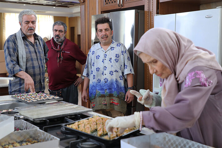 عباس جمشیدیفر از «اسباب زحمت» گفت؛ به پیشنهاد آقاخانی «نه» نمیگویم عباس جمشیدیفر از «اسباب زحمت» گفت؛ به پیشنهاد آقاخانی «نه» نمیگویم