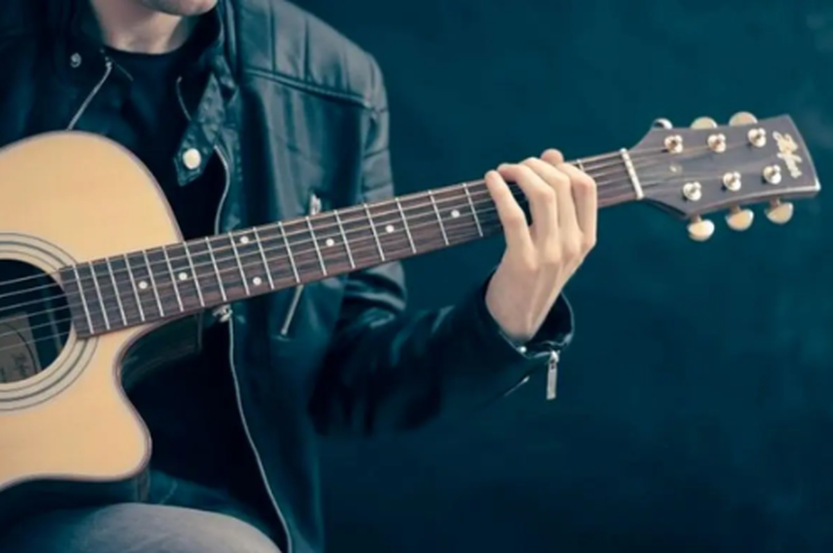 فوری/ خواننده مشهور در ۴۷ سالگی درگذشت+ عکس