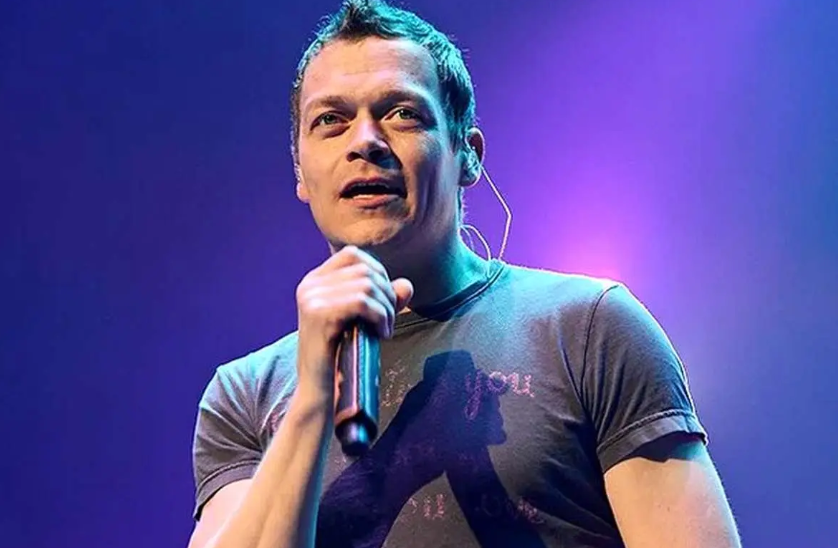 فوری/ خواننده مشهور در ۴۷ سالگی درگذشت