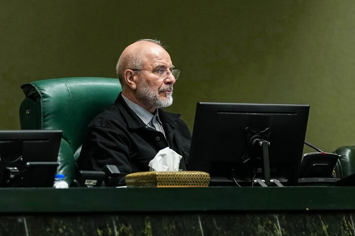 قالیباف: کمیسیون تلفیق، افزایش حقوقها را ۲۱ تا ۴۳ درصد تعیین کرد