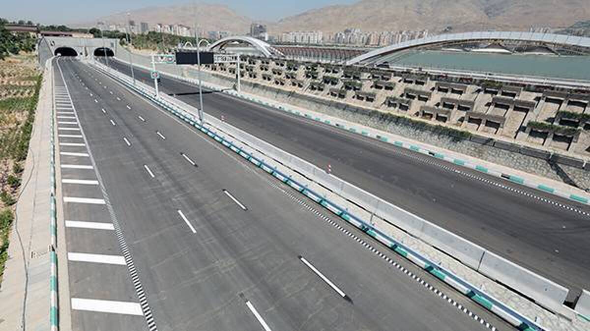 مسدود شدن هر دو دهانه تونل امیرکبیر و باند جنوبی تونل شهدای غزه/ تهرانی‌ها بخوانند