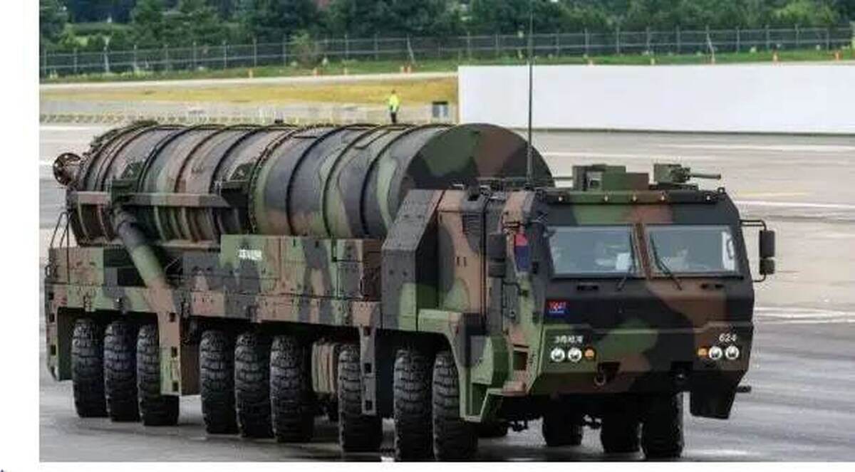 موشک ۳۶ تُنی «هیولا» رونمایی شد/ سنگینترین موشک جهان با کلاهک ۸ تنی و قدرت تخریب ۱۰۰ درصدی