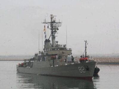 ناوگروه ۱۰۳ ارتش وارد آبهای سرزمینی شد