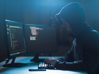 نشر اکاذیب اینترنتی جرم و مسئولیت‌آفرین است