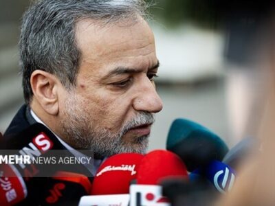 واکنش عراقچی به ادعاهای ترامپ؛ با مدرک صحبت کنید