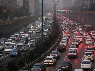 وضعیت ترافیکی تهران / ترافیک اکثر بزرگراه‌ها و معابر روان هستند