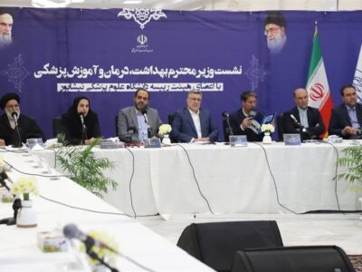 وعده وزیر بهداشت برای پرداخت معوقات کادر درمان