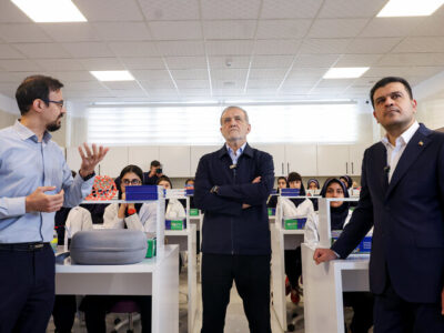 پزشکیان: باید بستر توسعه مهارتهای فردی و گروهی دانشآموزان فراهم شود