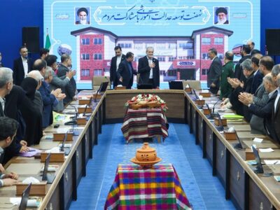 پزشکیان: نباید بپذیریم که از کشورهای همسایه و منطقه عقب بمانیم