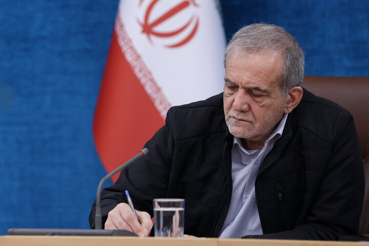 پزشکیان:جشنواره ملی کتاب رشد باید سرچشمه الهامبخش تعالی همگانی شود