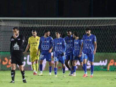 چه کسی سرمربی جدید استقلال است؟