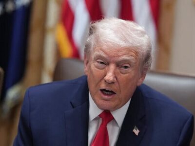 گریم سنگین ترامپ خبرساز شد+ عکس