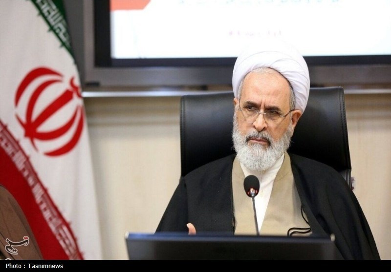 آیت‌الله اعرافی انتخاب آیت‌الله سید مجتبی خامنه‌ای را تبریک گفت