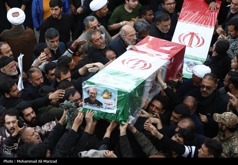 بدرقه تا بهشت؛ وداع باشکوه مردم قم با شهید لاریجانی+تصاویر شهید علی لاریجانی , شهید , اخبار قم ,