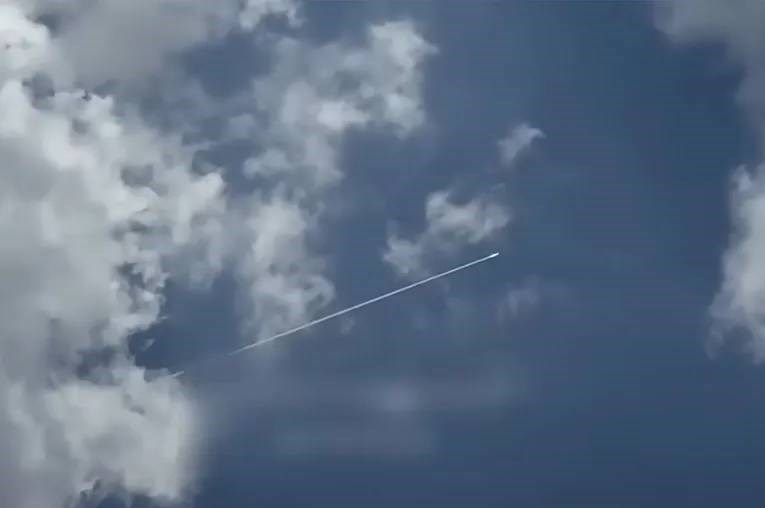 برخورد پرتابه آمریکایی ـ صهیونی به یک انبار در مشهد