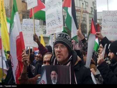 تجمع مهاجرین ملل اسلامی در محکومیت شهادت رهبر انقلاب در مشهد