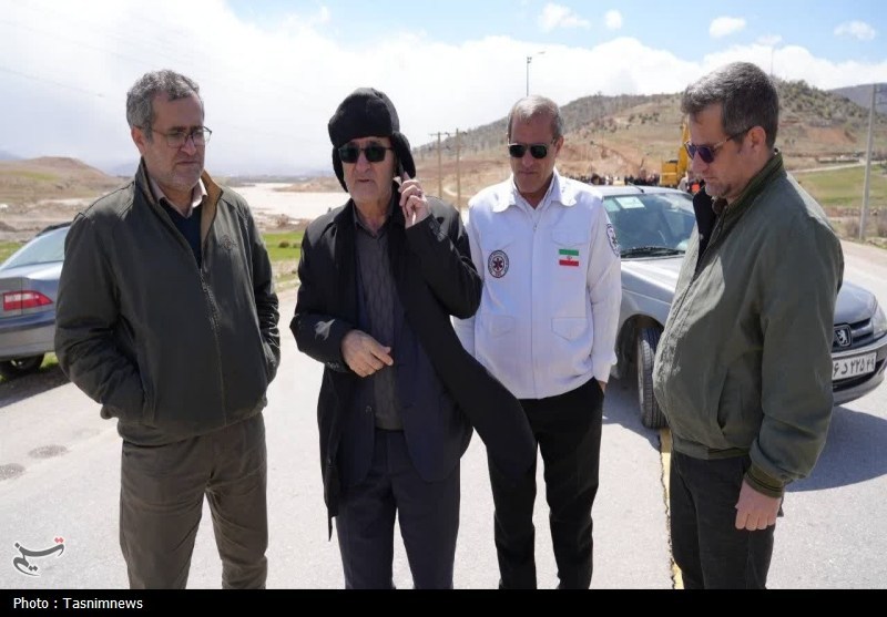 تخریب پل مختار یاسوج در پی سیلاب/ کمربندی شهر مسدود شد+تصاویر