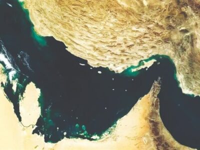 تنگه هرمز راهوشمندانه بستیم/اجازه حرکت ناوشکن دشمن به سمت ایران ندادیم