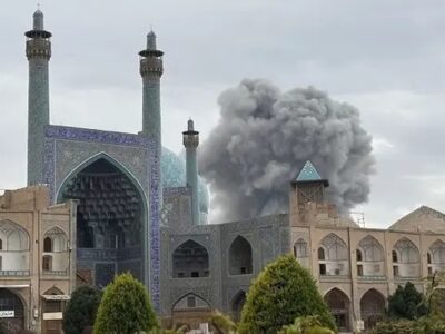 رد جنگ بر تن نقش‌جهان و چهلستون / چرا بناهای تاریخی ایران در برابر ارتعاشات شدید آسیب‌پذیرند؟