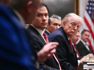 سی‌ان‌ان: واشنگتن همچنان به دنبال یافتن مسئولان ایرانی برای مذاکره است / گروهی در ایران همچنان مخاف مذاکرات‌اند