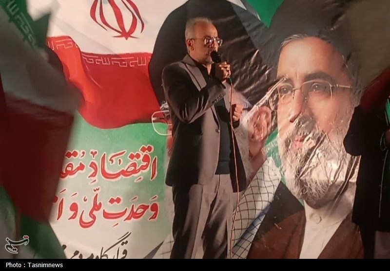 مردم با حضور خود در خیابانها آمریکا را از غرب آسیا اخراج خواهند کرد