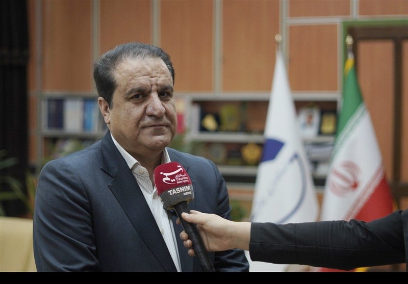 مسیر انقلاب با قدرت ادامه دارد