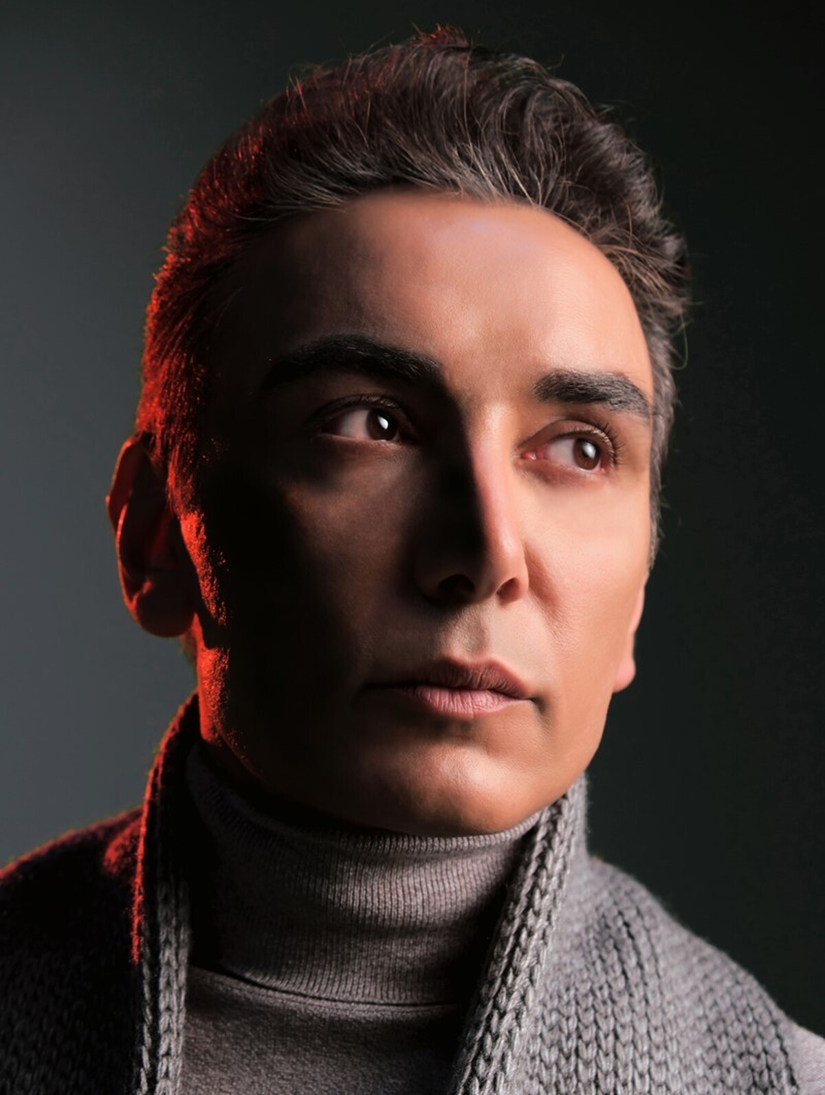 واکنش شادمهر عقیلی به شهادت دانش‌آموزان میناب+ عکس