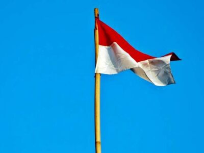 پاسخ مثبت ایران به مذاکرات درباره تنگه هرمز / عبور کشتی‌ها ممکن می‌شود؟