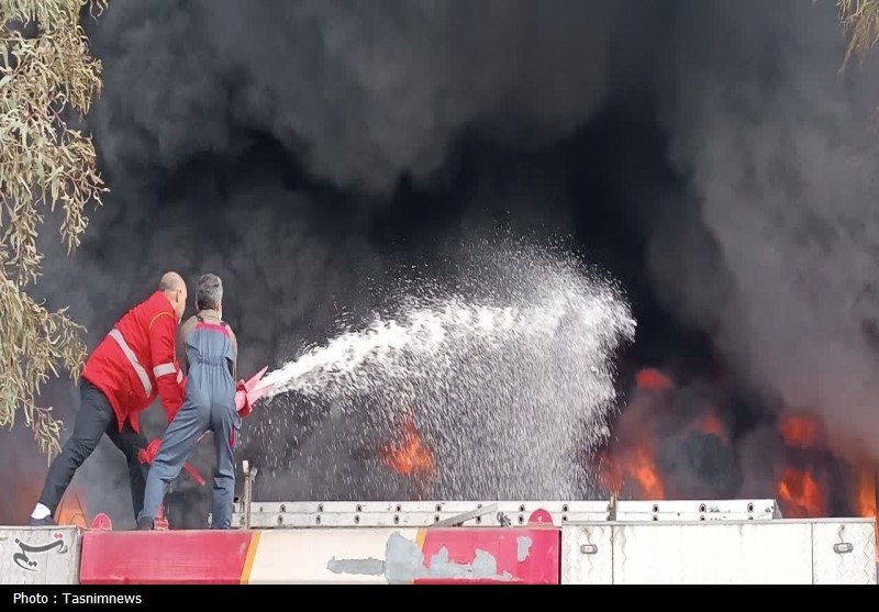 آتش‌سوزی کارخانه یونولیت‌سازی ‌گنبدکاووس کنترل شد